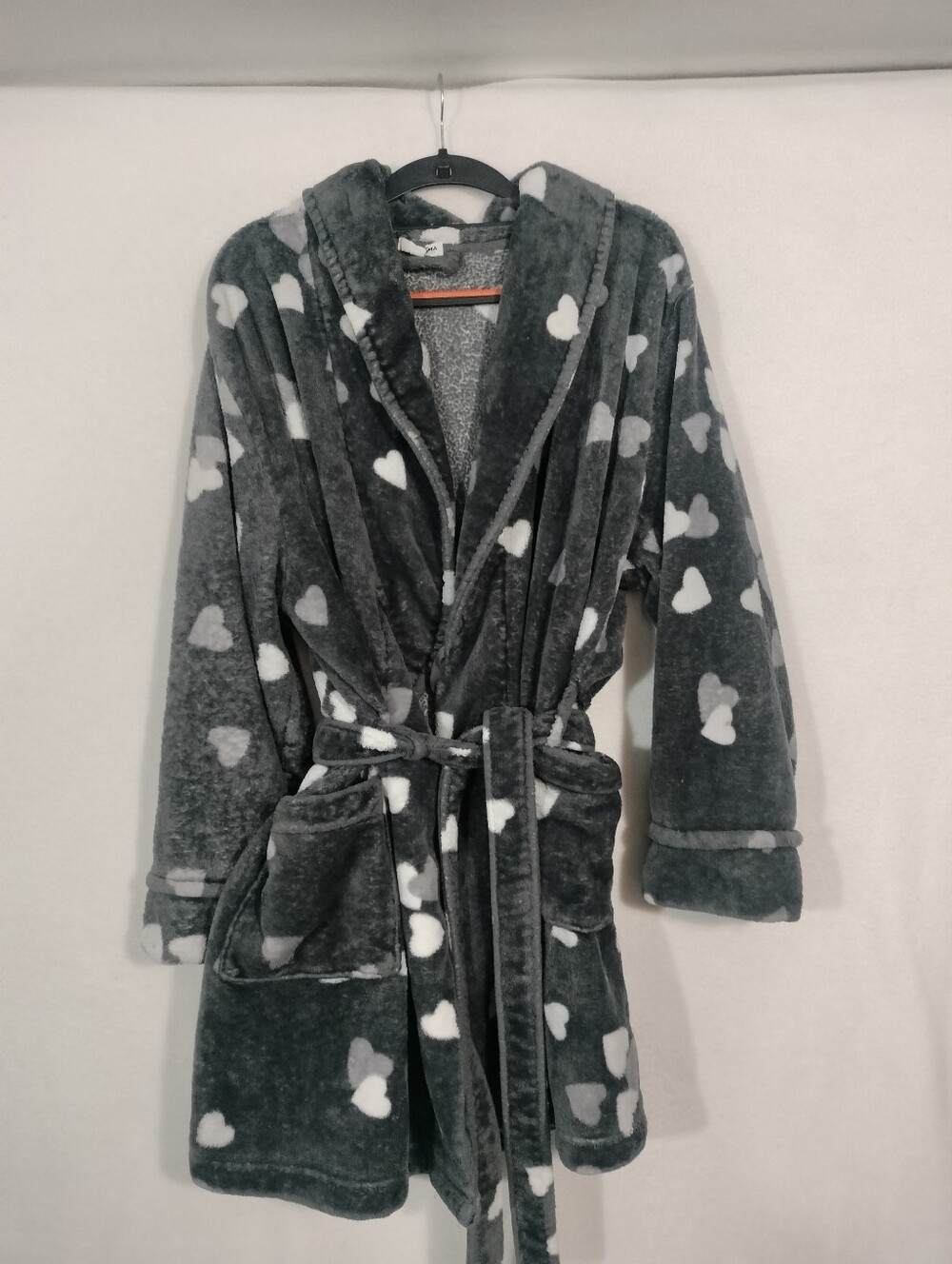 Cozy Dark Gray Plush Robe with White Heart Print
